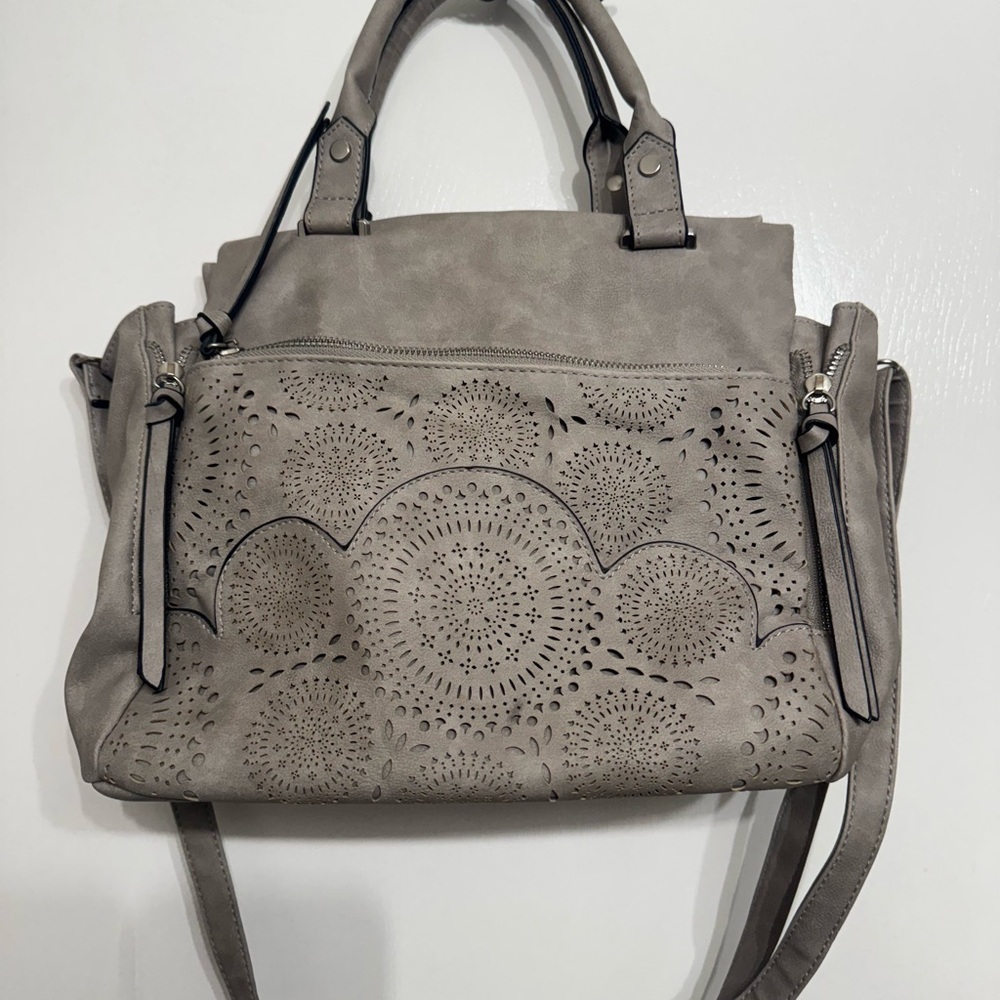 Elegant Gray Handbag